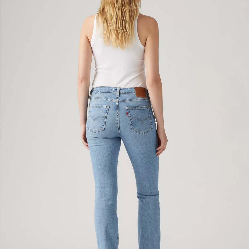 Levi's 725 Women's Light Blue Boot Cut Jeans